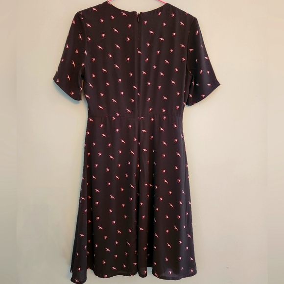 NWT Banana Republic Gray Dress with White and Pink Birds. Beautiful pattern. - Picture 5 of 5